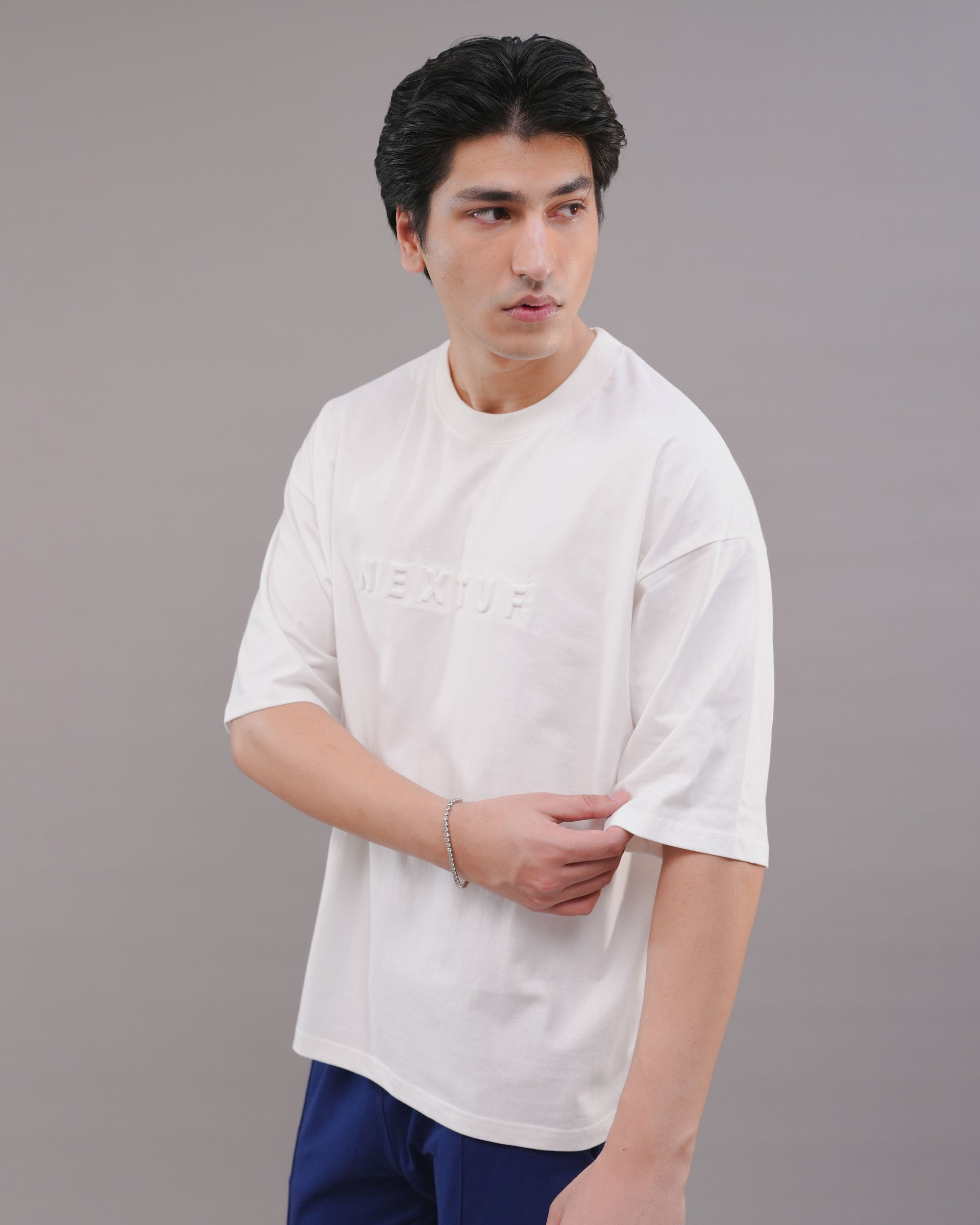 Unchained Champion - Bull Backprint Tee
