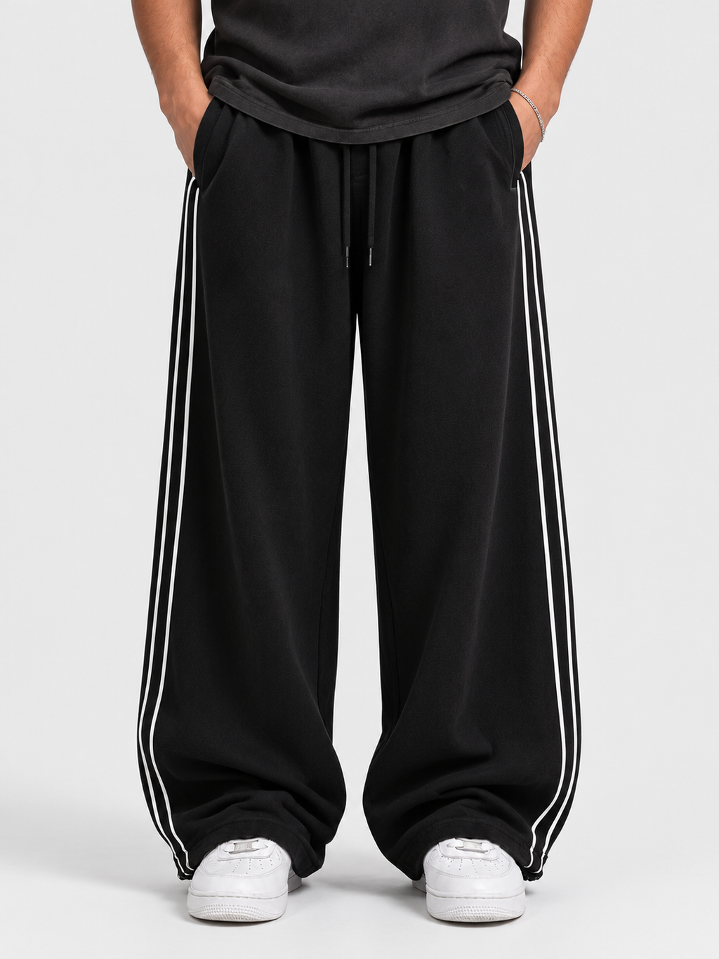 Trinity White-Stripe Baggy Trouser