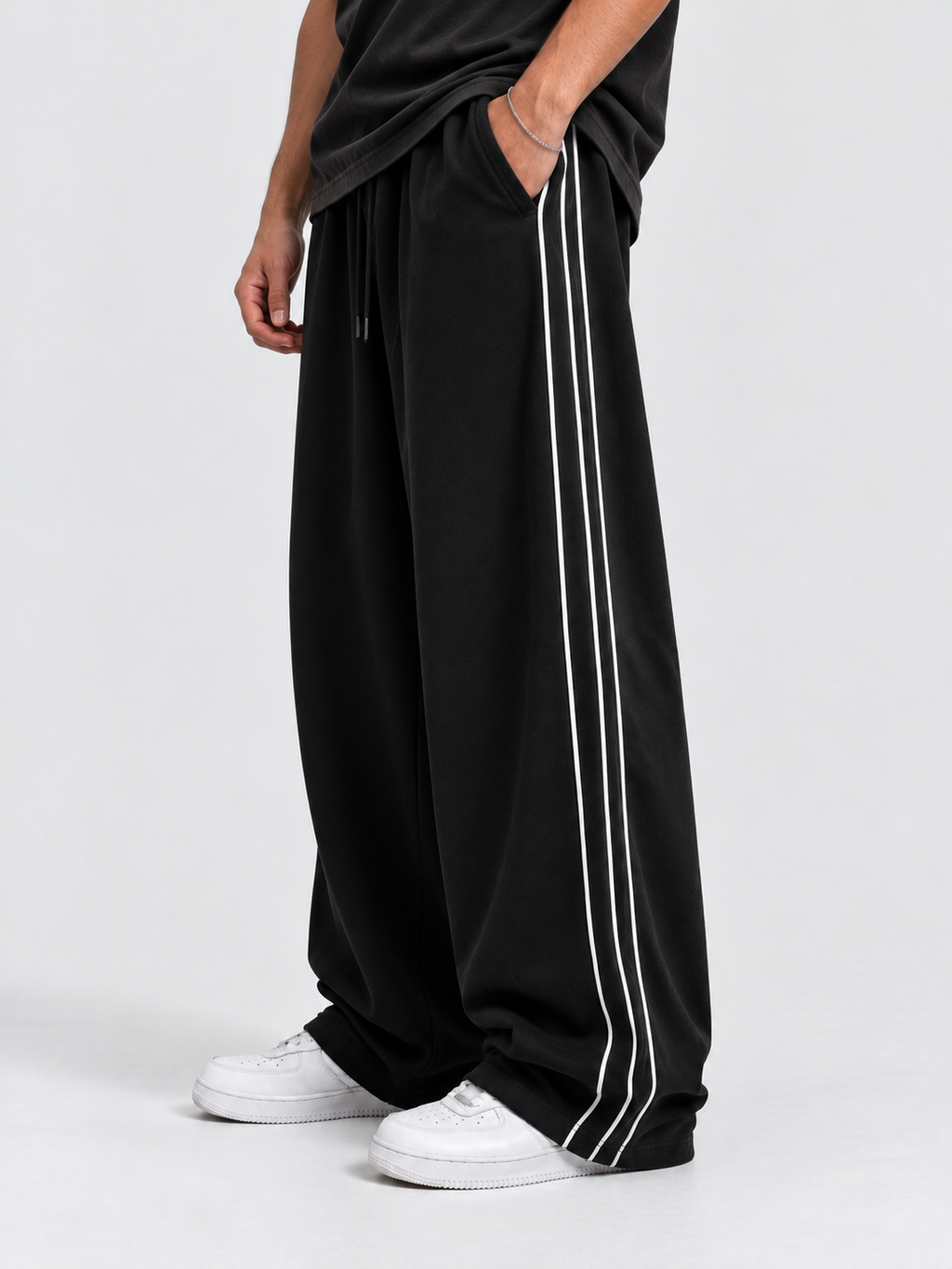 Trinity White-Stripe Baggy Trouser